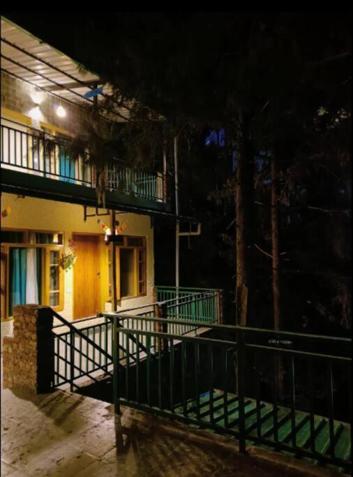 The Hill Story, Entire Chalet, Offbeat,Cozy มัสซูรี ภายนอก รูปภาพ