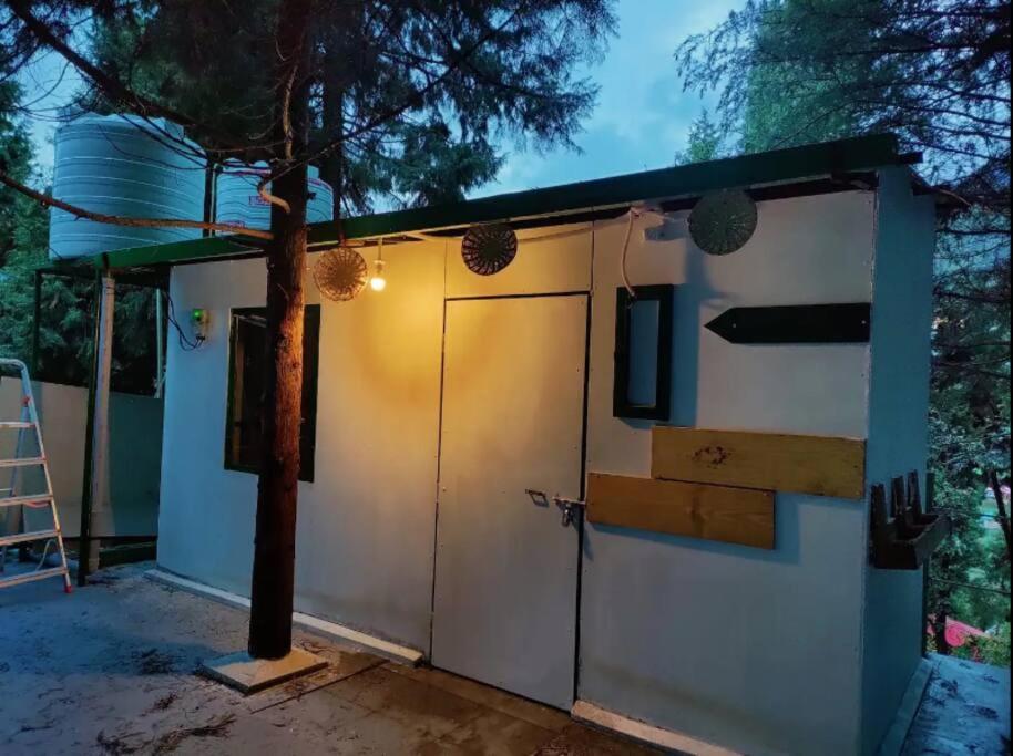 The Hill Story, Entire Chalet, Offbeat,Cozy มัสซูรี ภายนอก รูปภาพ