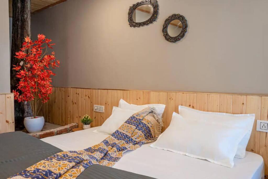 The Hill Story, Entire Chalet, Offbeat,Cozy มัสซูรี ภายนอก รูปภาพ