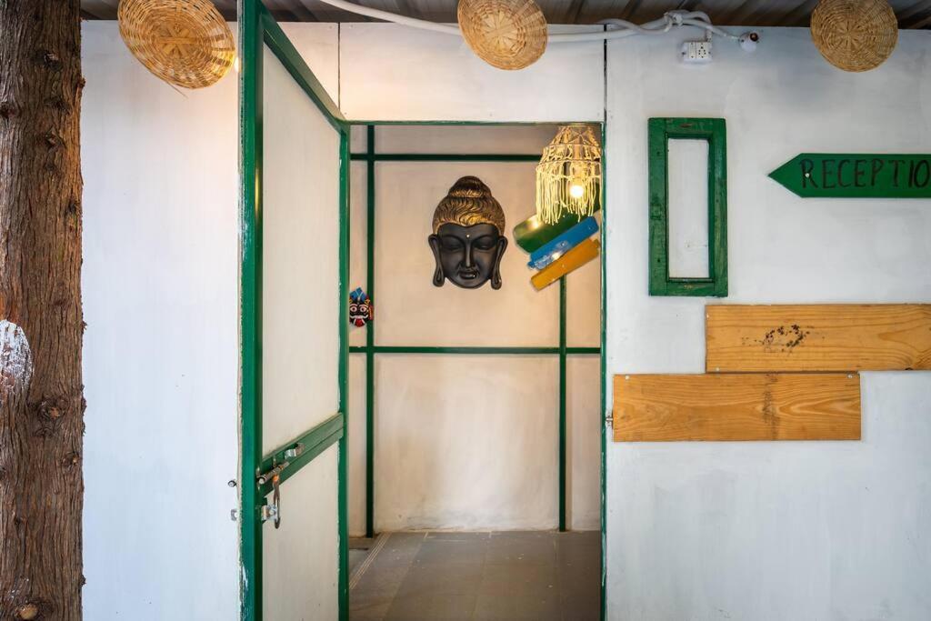 The Hill Story, Entire Chalet, Offbeat,Cozy มัสซูรี ภายนอก รูปภาพ