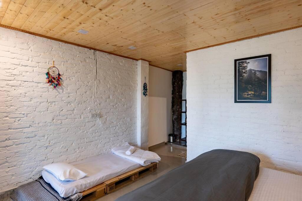 The Hill Story, Entire Chalet, Offbeat,Cozy มัสซูรี ภายนอก รูปภาพ
